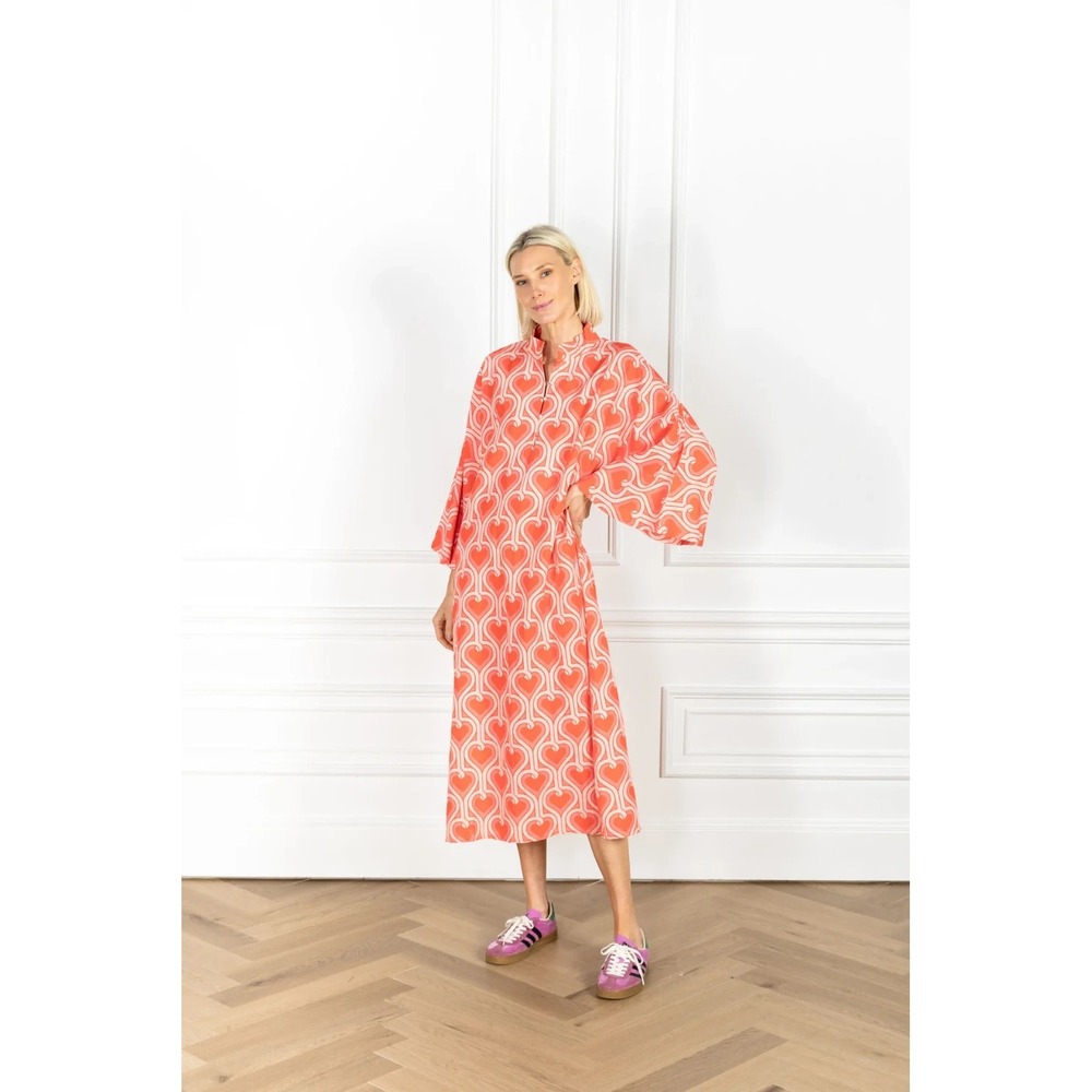 New NWT La Vie Style House Caftan Maxi Infinite Hearts